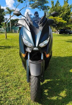 YAMAHA XMAX ABS YAMAHA XMAX ABS